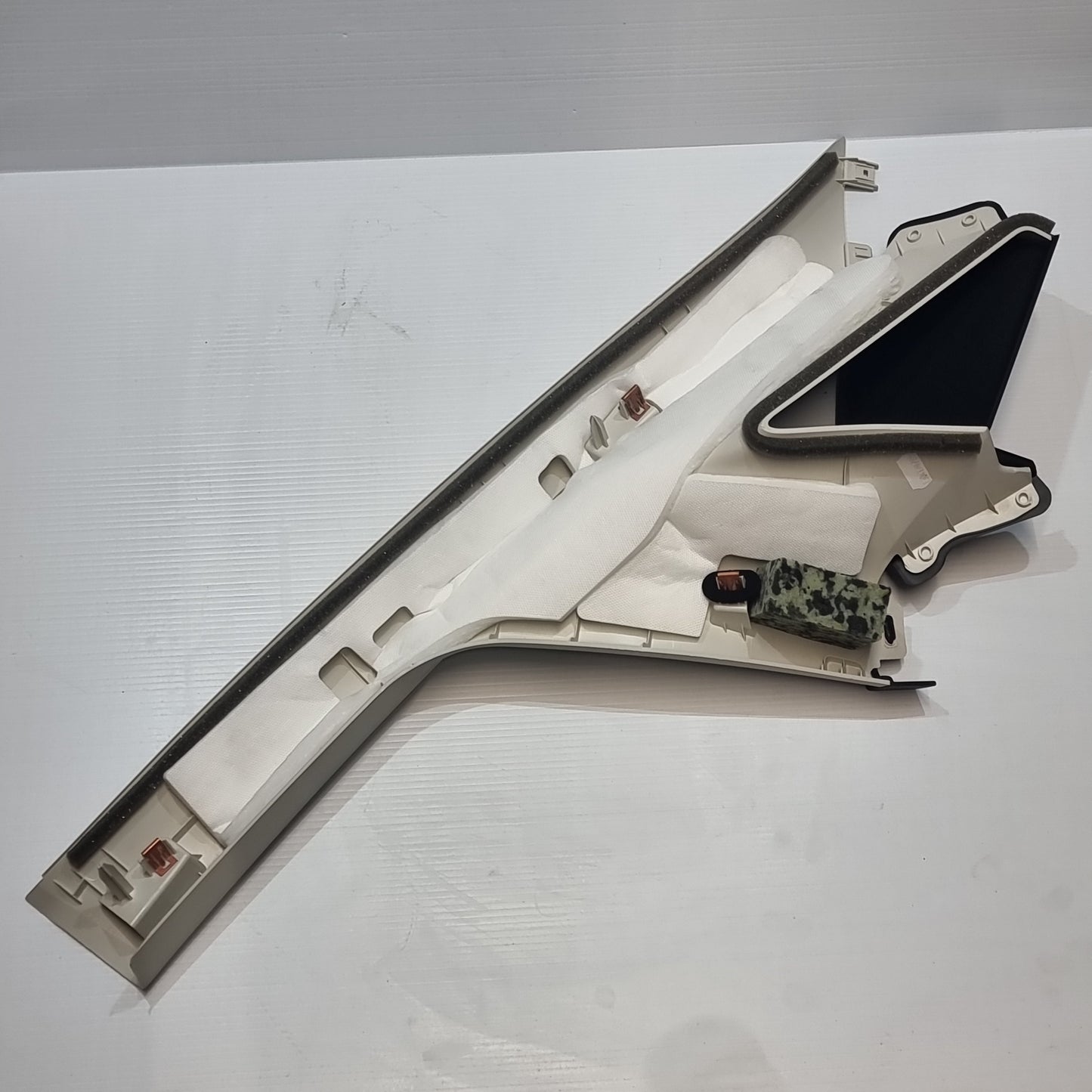 Genuine Windshield Right Moulding - Ford Ecosport Mk2 | 2279836