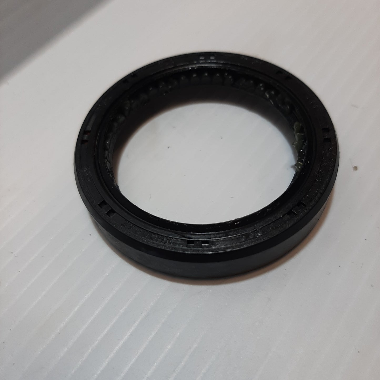 1x Genuine Oil Seal - Suzuki Grand Vitara 2005-2015 | 24771-54J30-000