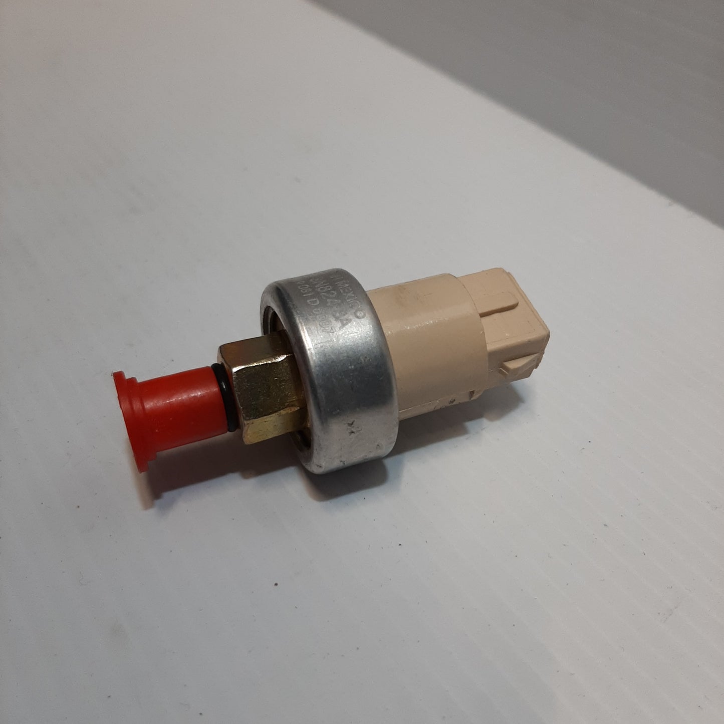 Genuine Oil Pressure Switch - Ford Galaxy / Fiesta / KA | 1010902