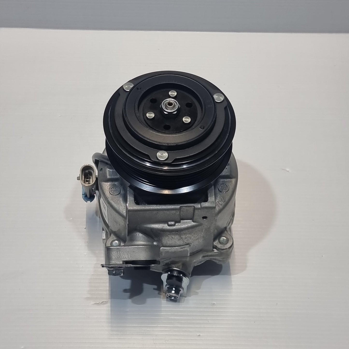 Genuine Air Conditioning Compressor - Vauxhall Adam / Mokka 2012- | 95523440