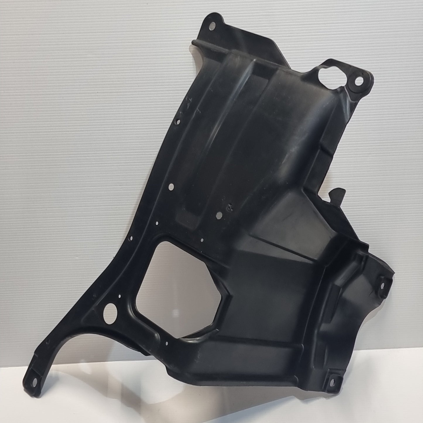 Genuine Left Front Splash Guard - Honda Fit / Jazz | 74165TF0000