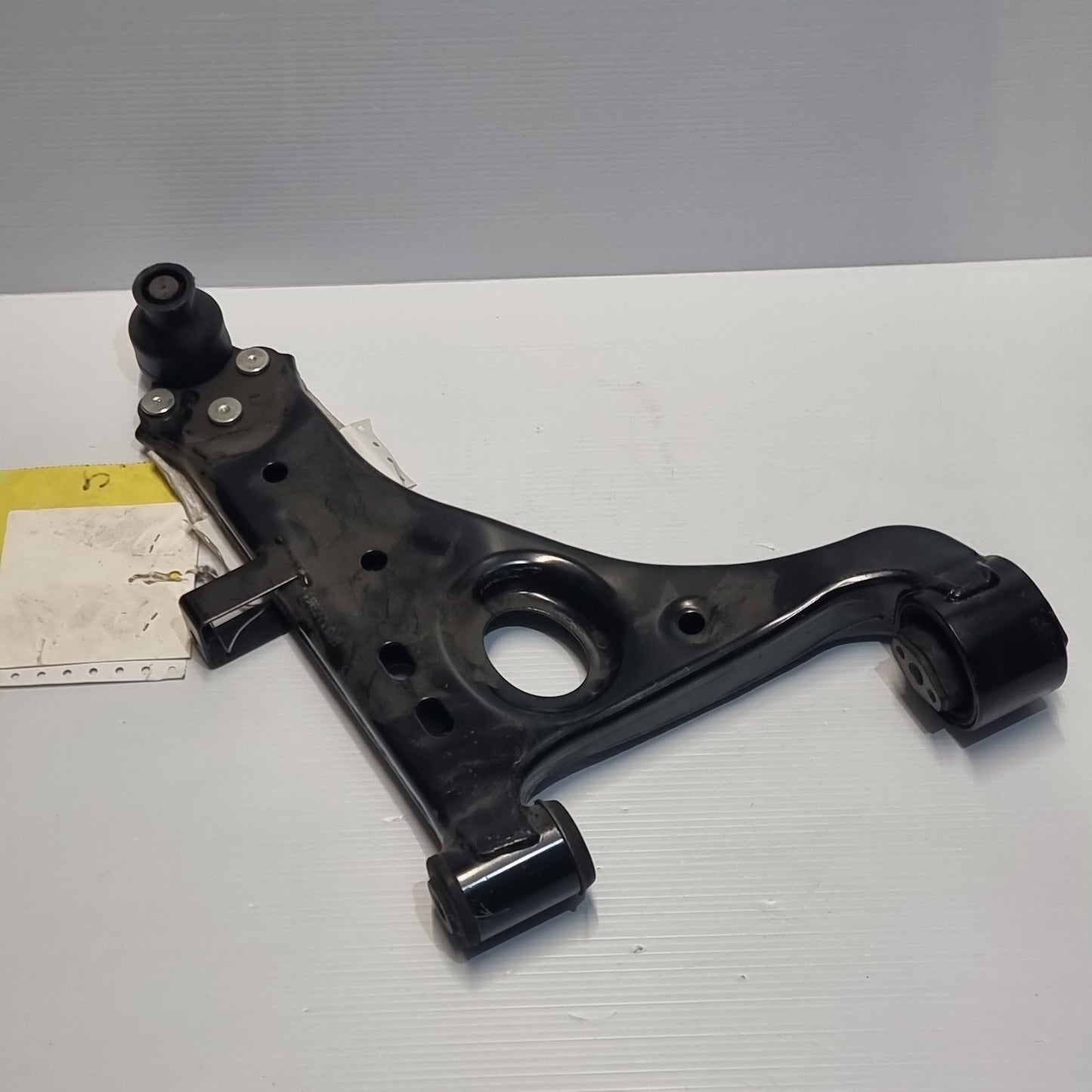 Genuine Vauxhall Wishbone Front | 94540670