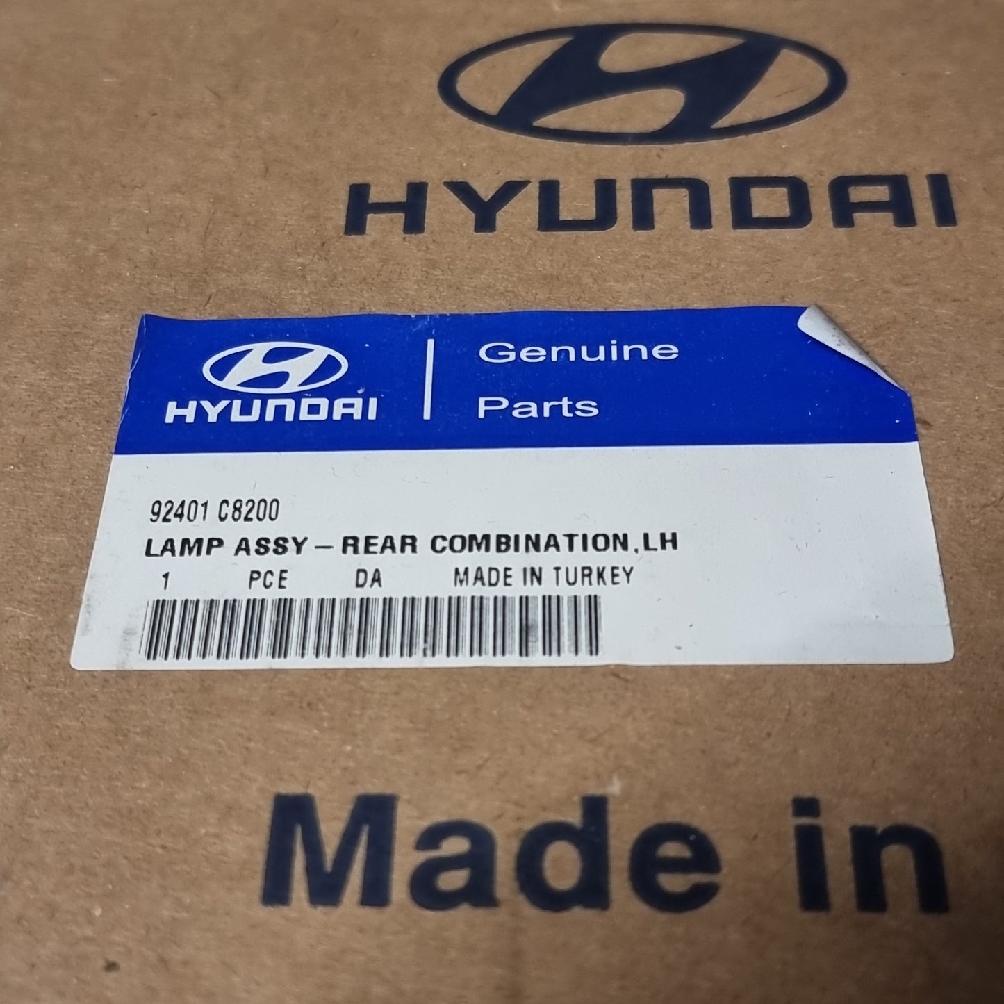 Genuine Rear Left Combination Lamp - Hyundai i20 | 92401C8200