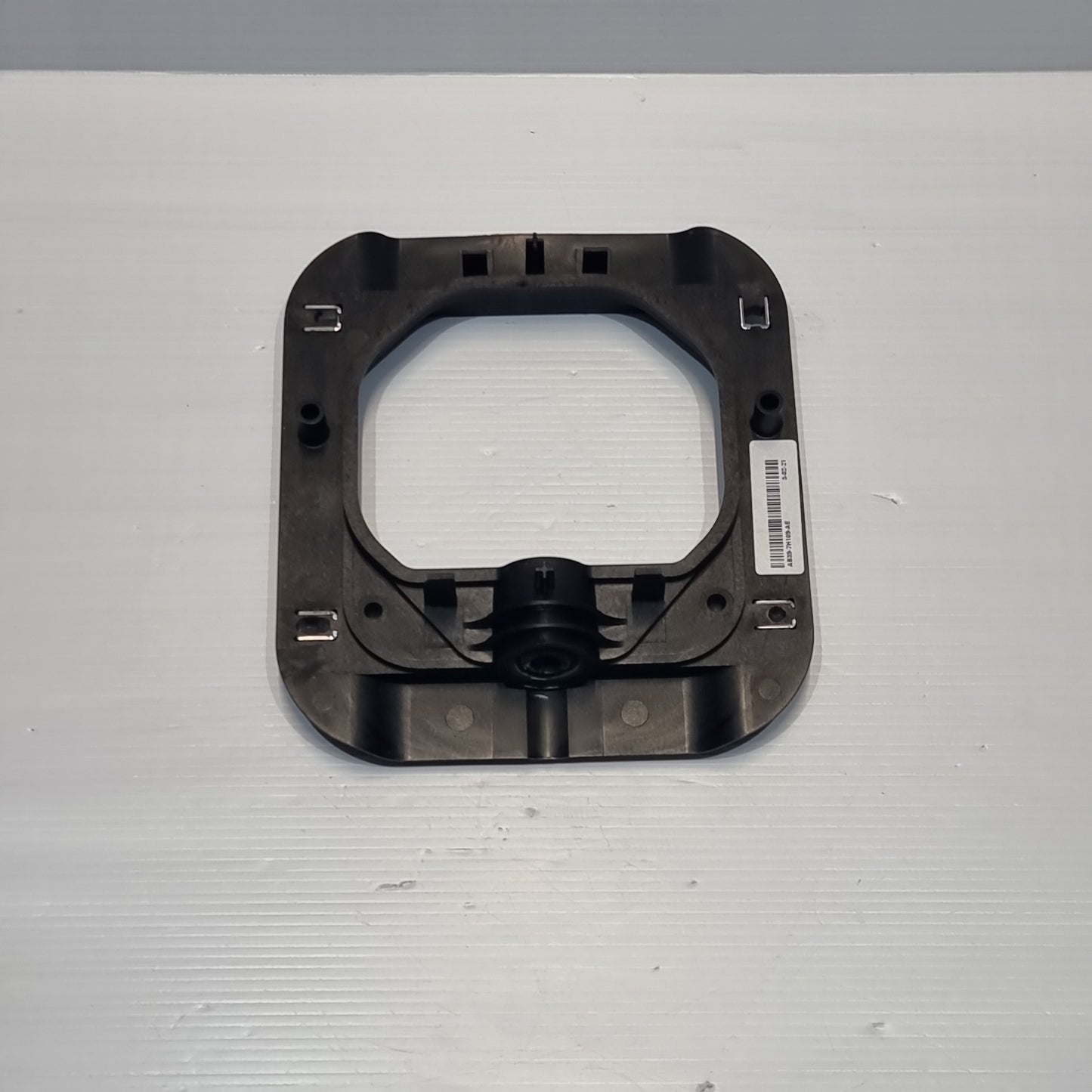 Genuine 5 Speed Gear Shift Lever Plate - Ford Ranger 2011-2023 | 5211021
