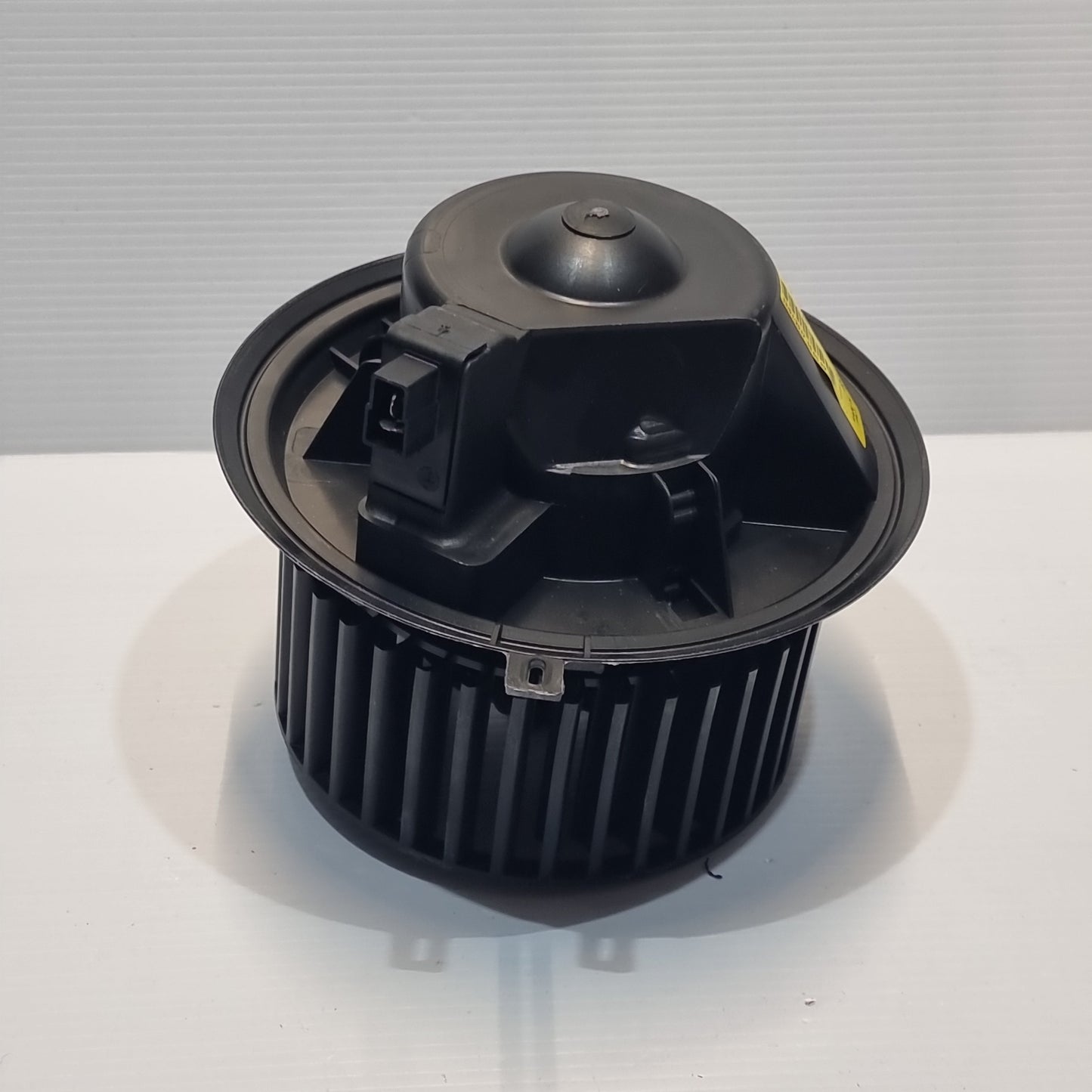 Genuine AC Electric Motor - Alfa Romeo 145 / 155 / Spider / GTV | 60779502