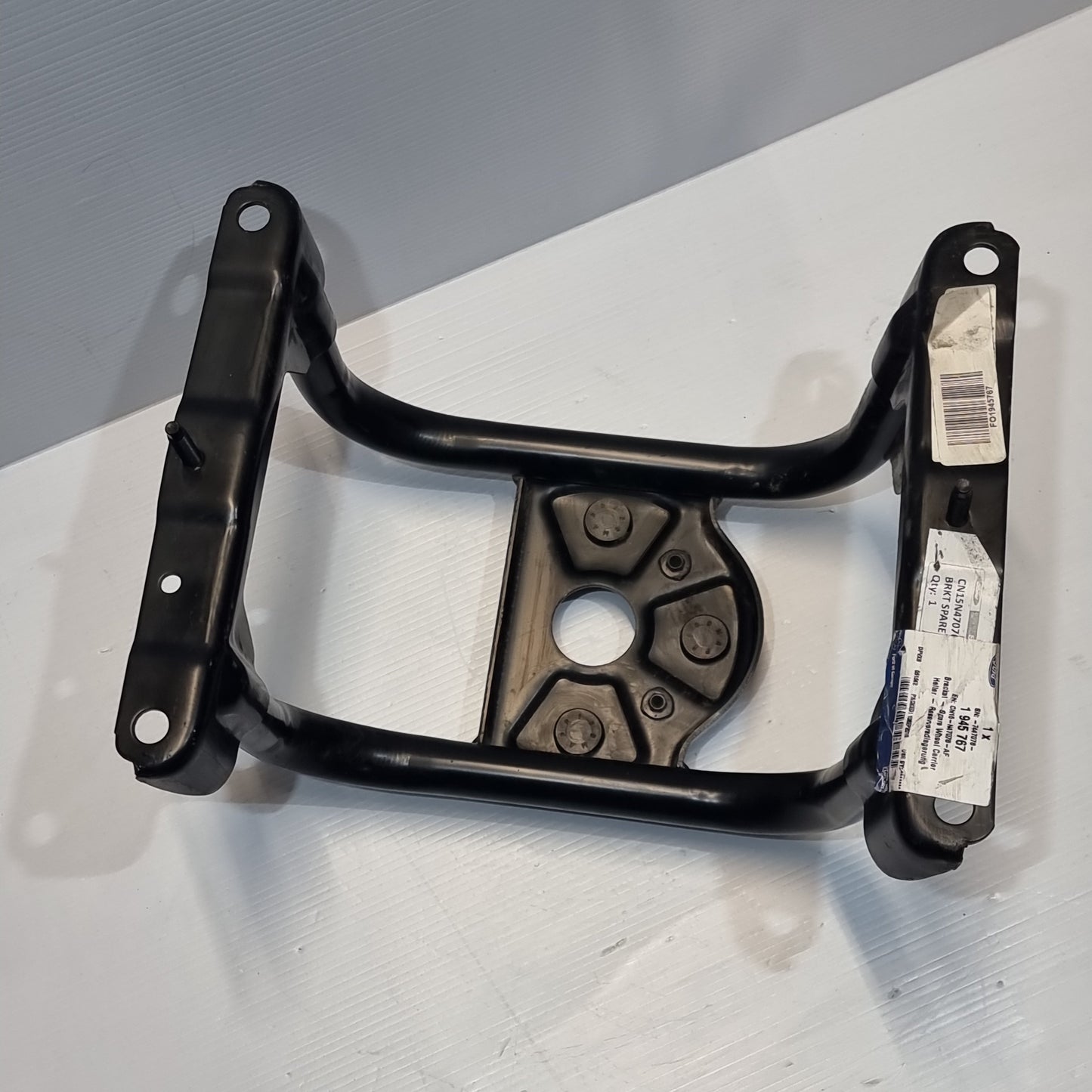 Genuine Spare Wheel Carrier Bracket - Ford EcoSport 2013- | 1945767