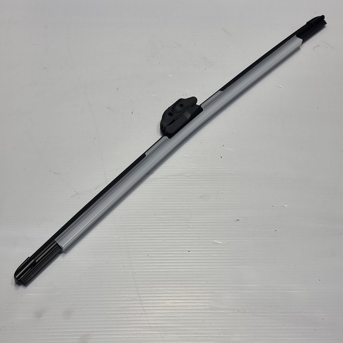Omnicraft - 24" Wiper Blade for Various Vehicles | 2125742