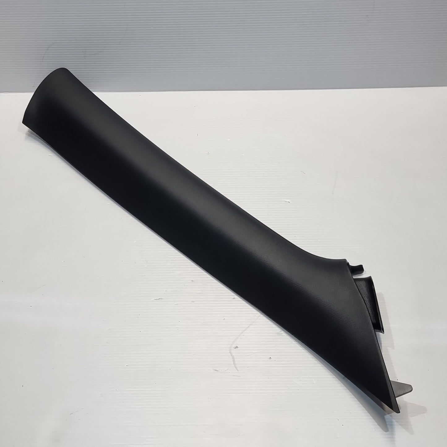 Genuine Ford Moulding - Windshield | 2337901