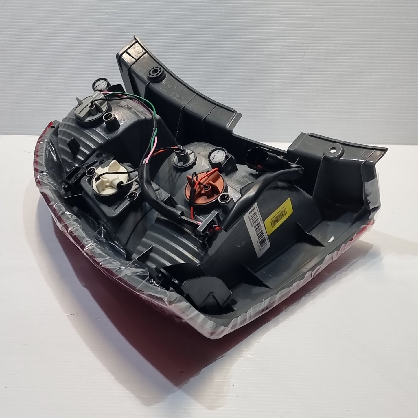 Genuine Rear Right Combination Lamp - Kia Sportage 2008-2010| 9240203000