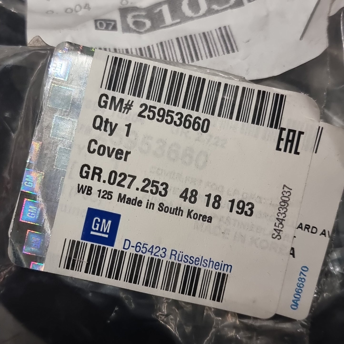 Genuine Right Fog Lamp Trim - Vauxhall Antara 2012- | 25953660