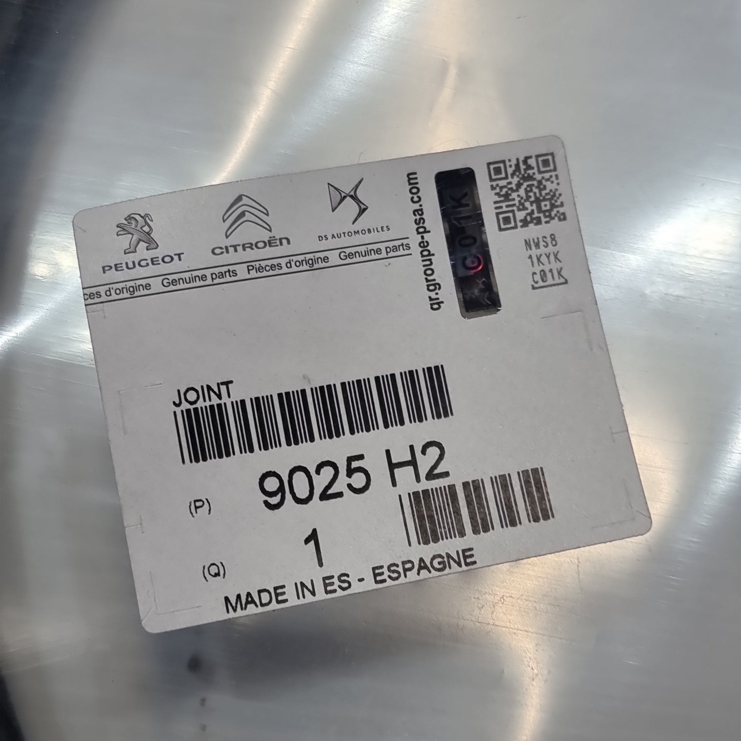 Genuine Peugeot Drip Mould Seal | 9025H2