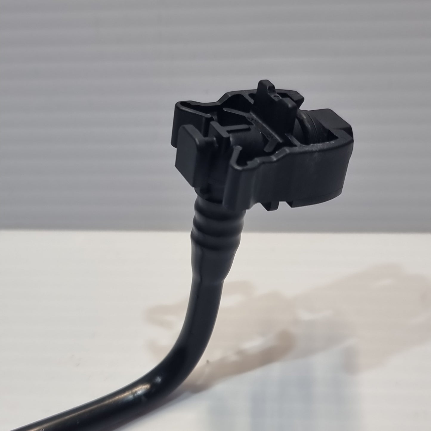 Genuine Bleeder Water Hose - Volvo V40 2012-2020 | 32249869