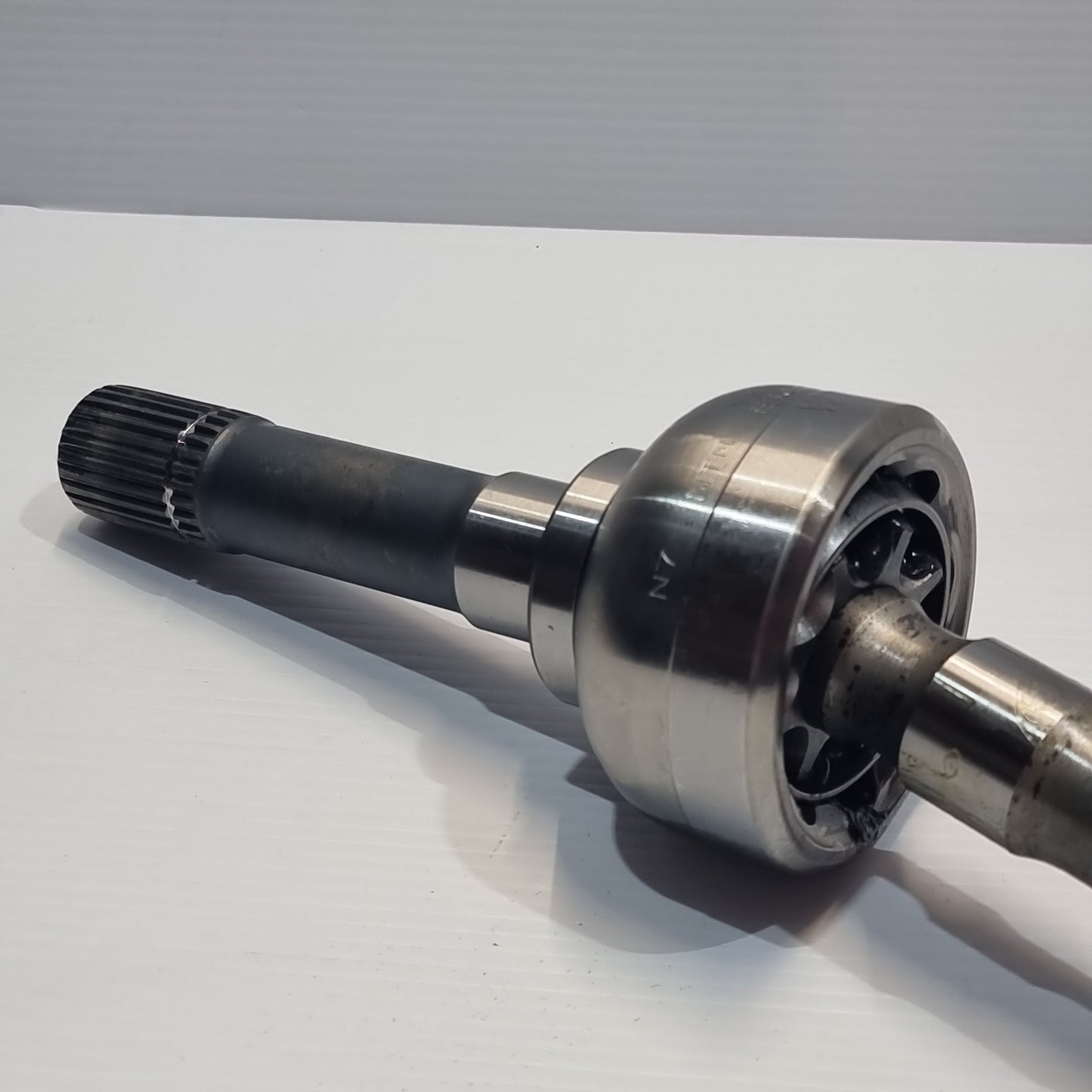 Genuine Drive Shaft Front Axle - Suzuki Jimny | 44101-84A00-000