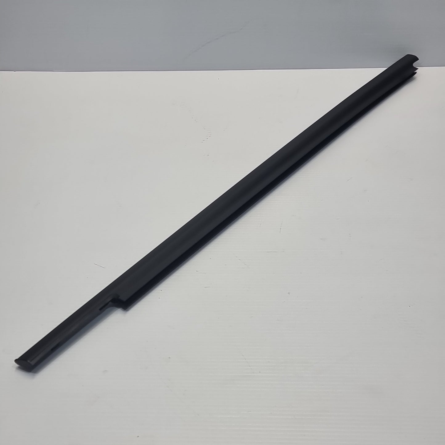 Genuine Nissan Moulding-Rear D | 828201KA0A
