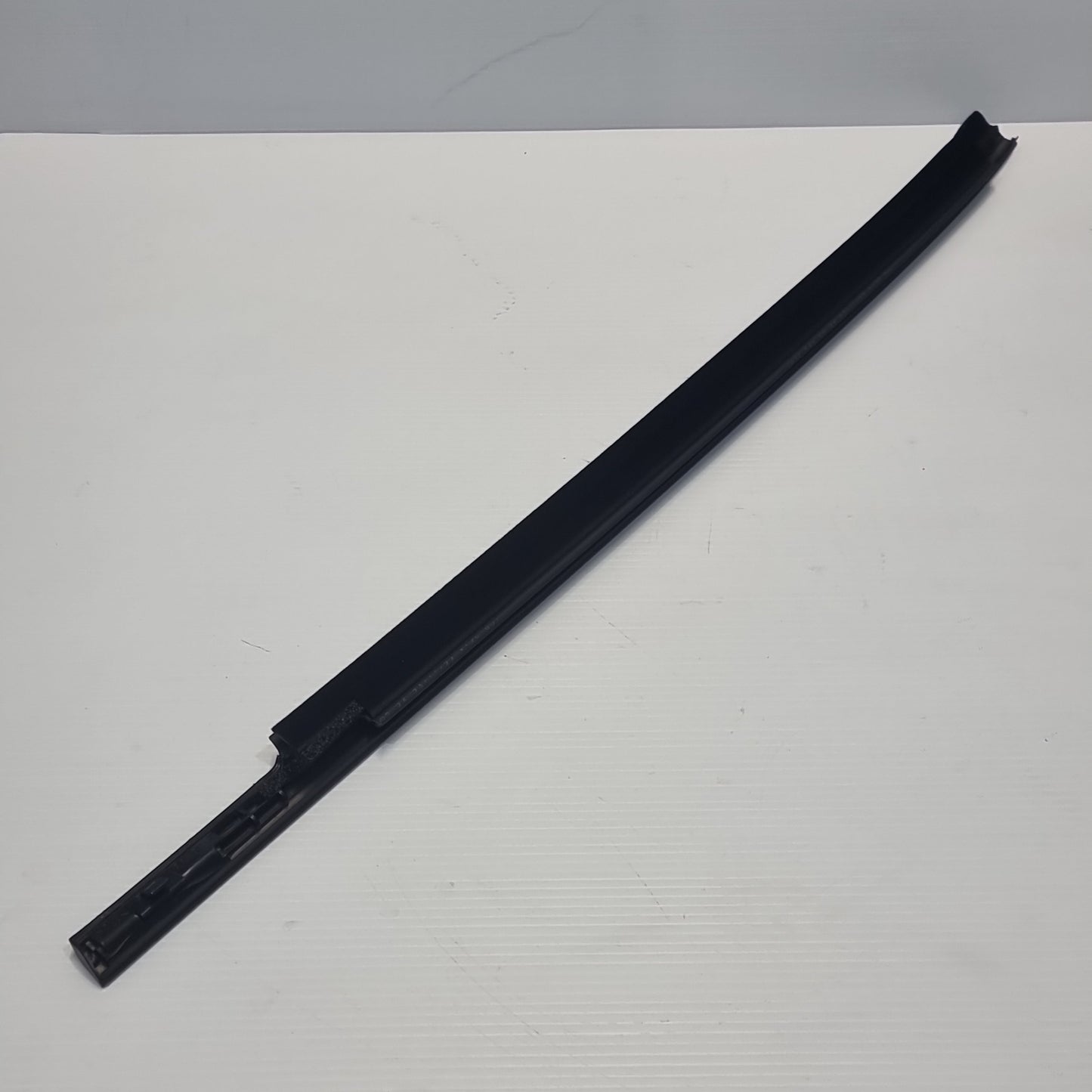 Genuine Nissan Moulding-Rear D | 828201KA0A
