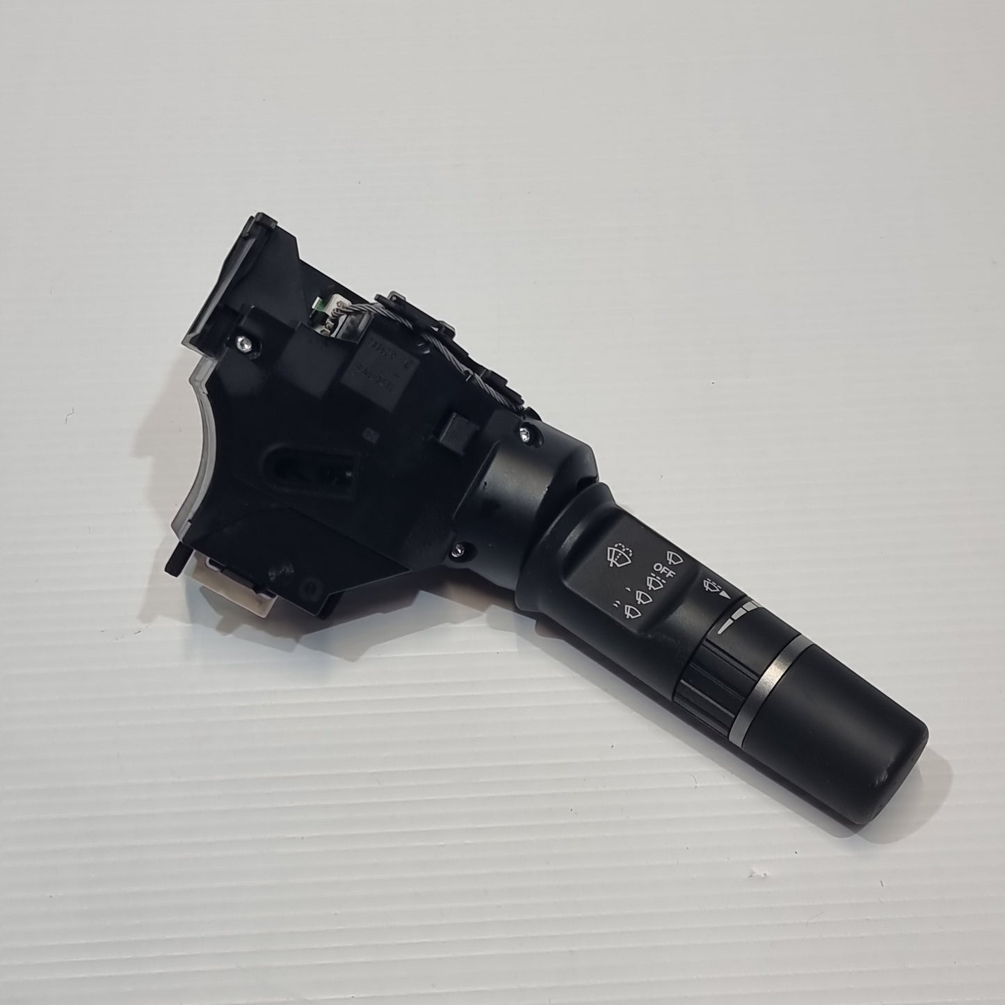 Genuine Steering Wheel Wiper Control Switch - Ford Ranger | 5362120