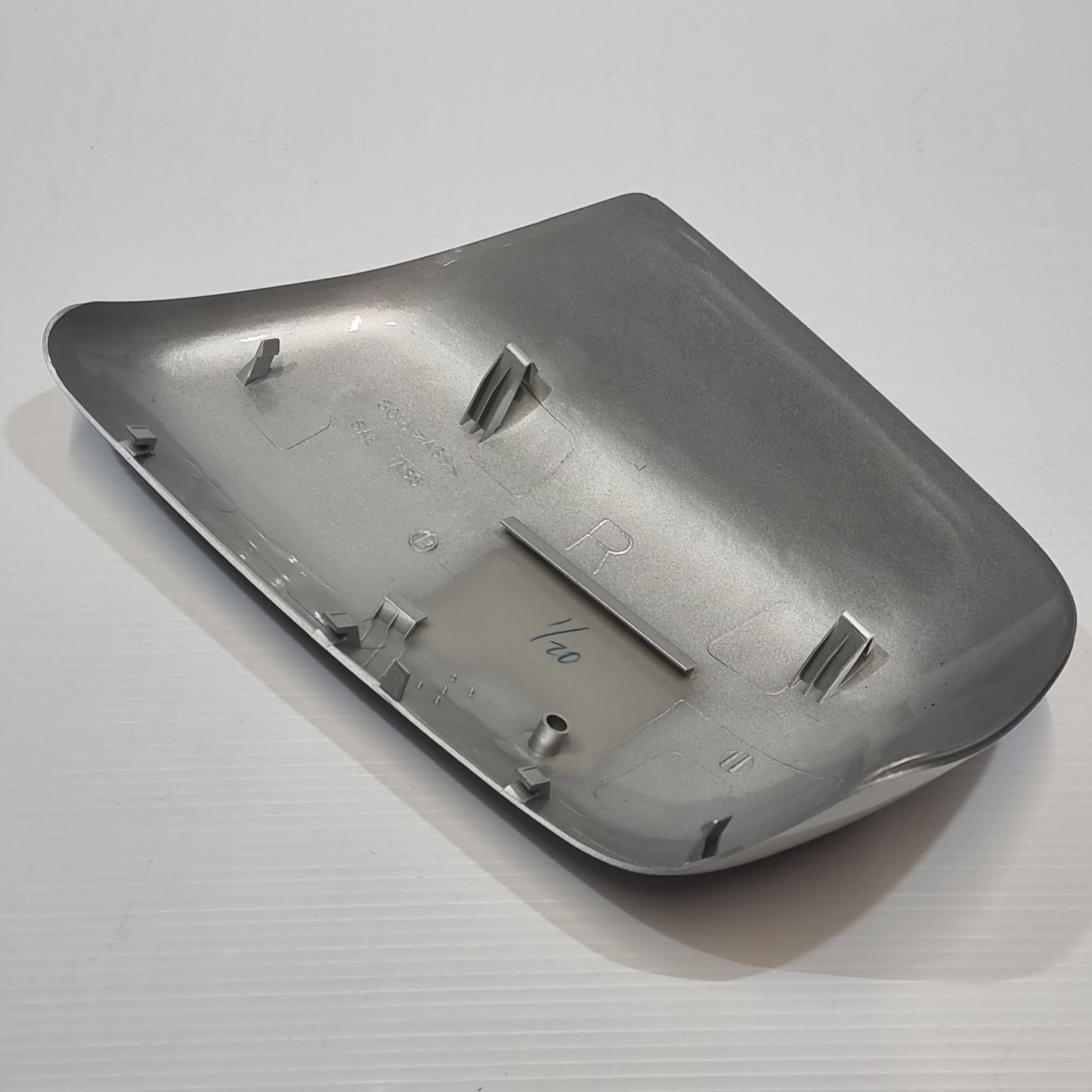 Genuine Right Rear Mirror Cover - Suzuki Grand Vitara | 84718-65J00-Z2S