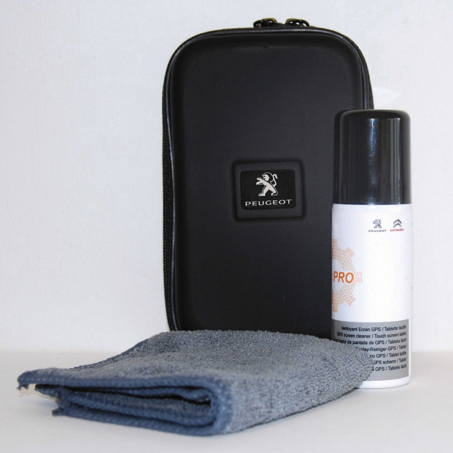 Genuine Glass Cleaner Black - Peugeot | 1613581580