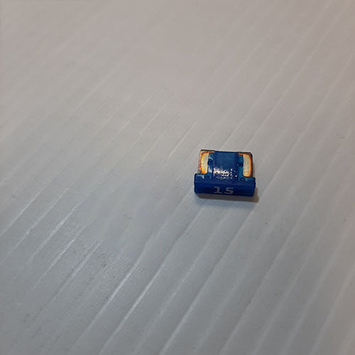 1x Genuine Fuse 15A - Suzuki  | 09481-15504-LCP