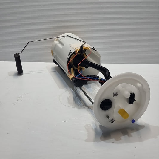 Genuine Left Front Door Window Seal - Vauxhall Movano B 2010- | 93197875