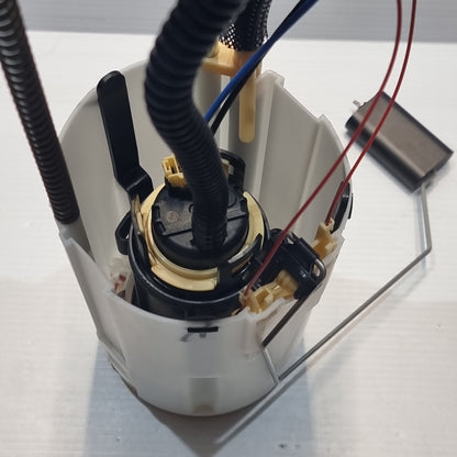 Genuine Left Front Door Window Seal - Vauxhall Movano B 2010- | 93197875