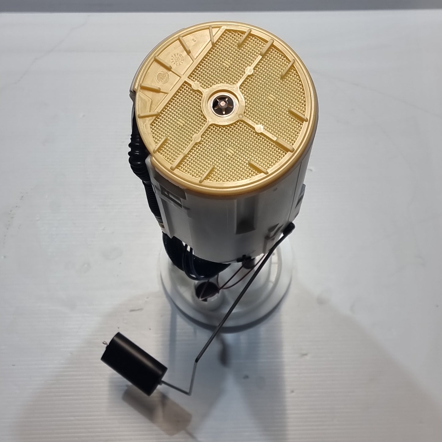 Genuine Left Front Door Window Seal - Vauxhall Movano B 2010- | 93197875