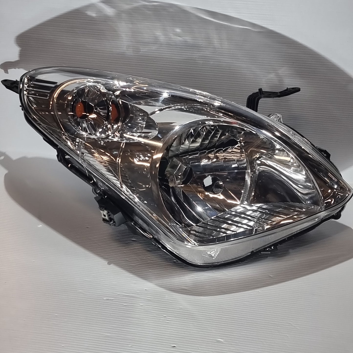 Offside Headlamp - Nissan Pixo 2013 | 267054A00E