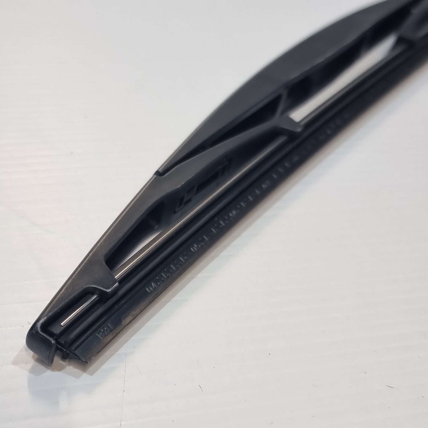 Genuine Suzuki Blade Assy Rear Wiper | 38822-80G10-000