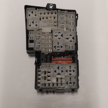 Genuine Ford Box Assy - Fuse | 1842390