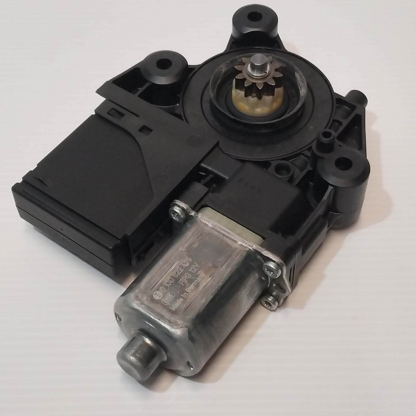 Genuine Renault Motor Regulator | 80 73 118 05R