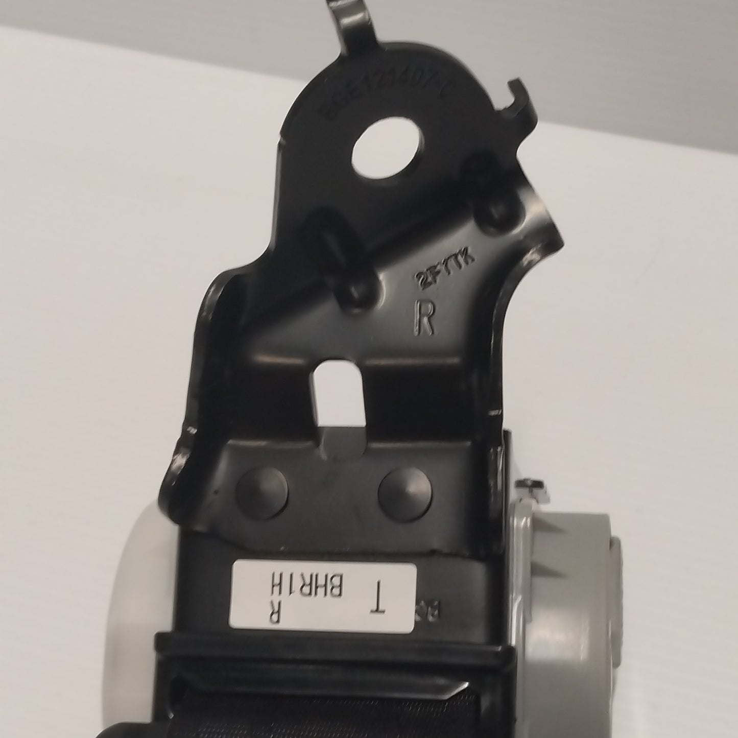 Genuine Mazda Belt'B'(R),Rear | BHR157730E