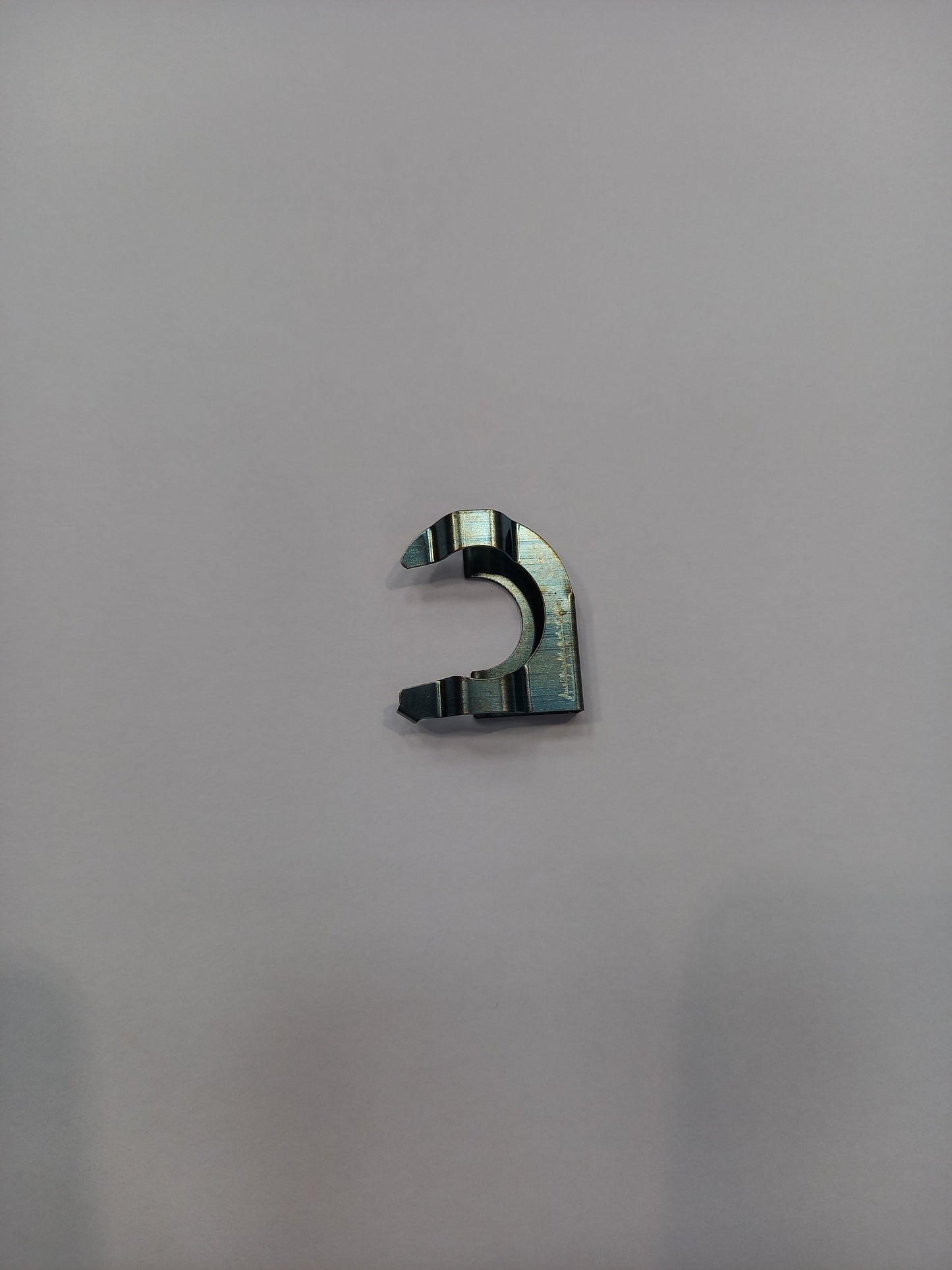 Genuine SEAT Clip | 04E145220