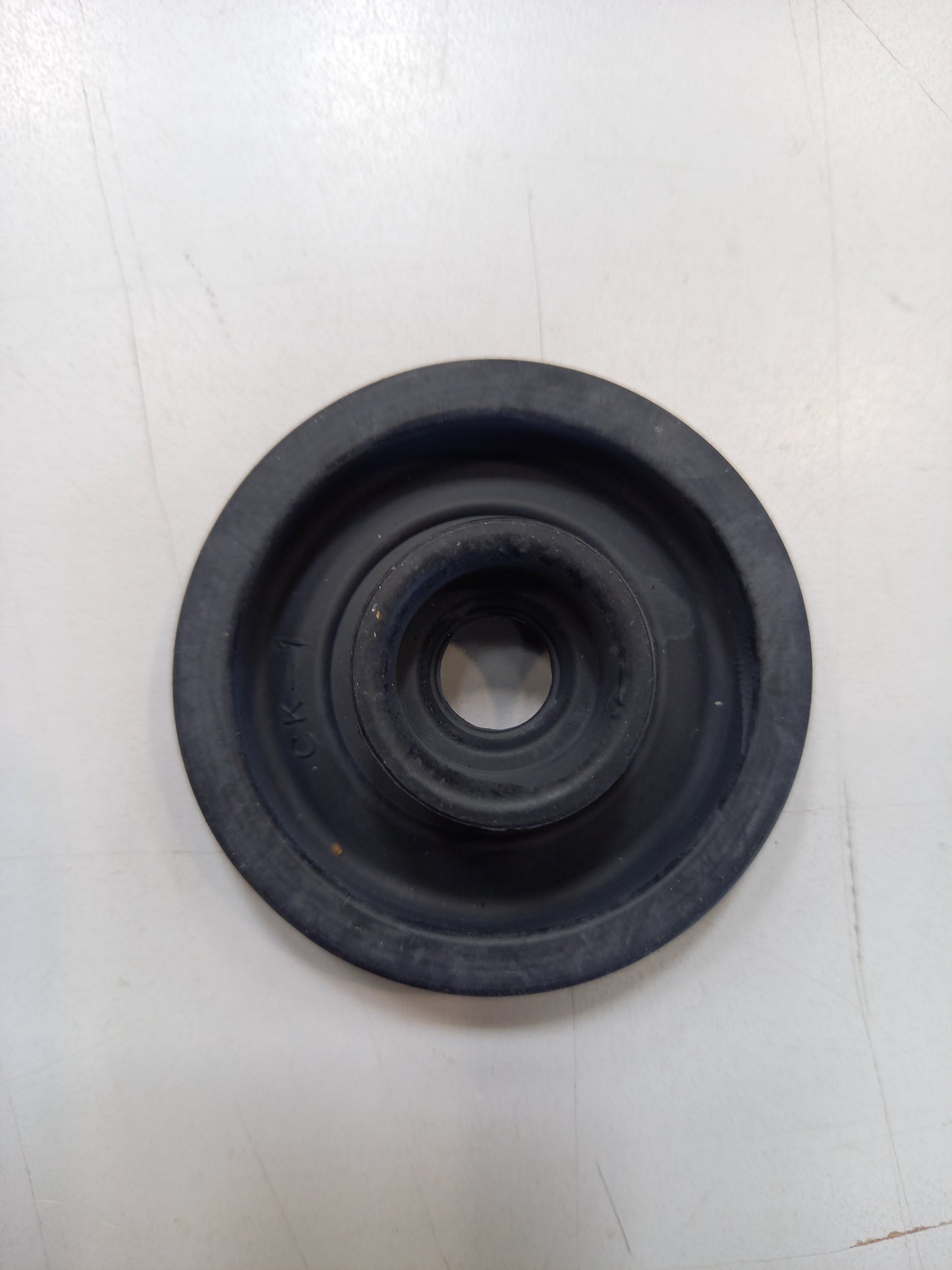 Genuine Peugeot Grille Seal | 8251R3