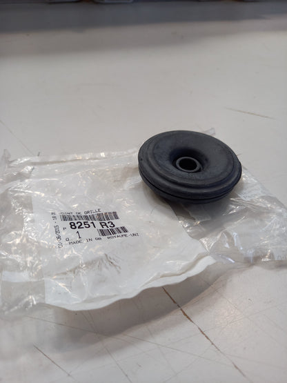 Genuine Peugeot Grille Seal | 8251R3