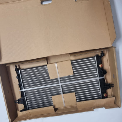 Nissens - Coolant Radiator for Vauxhall Astra / Zafira / Astra | 632461