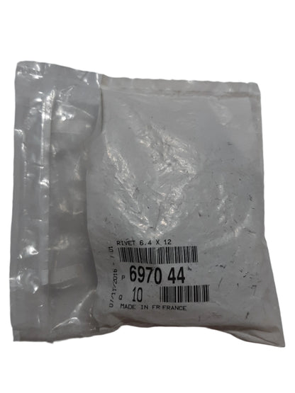 Genuine Peugeot Rivet | 697044