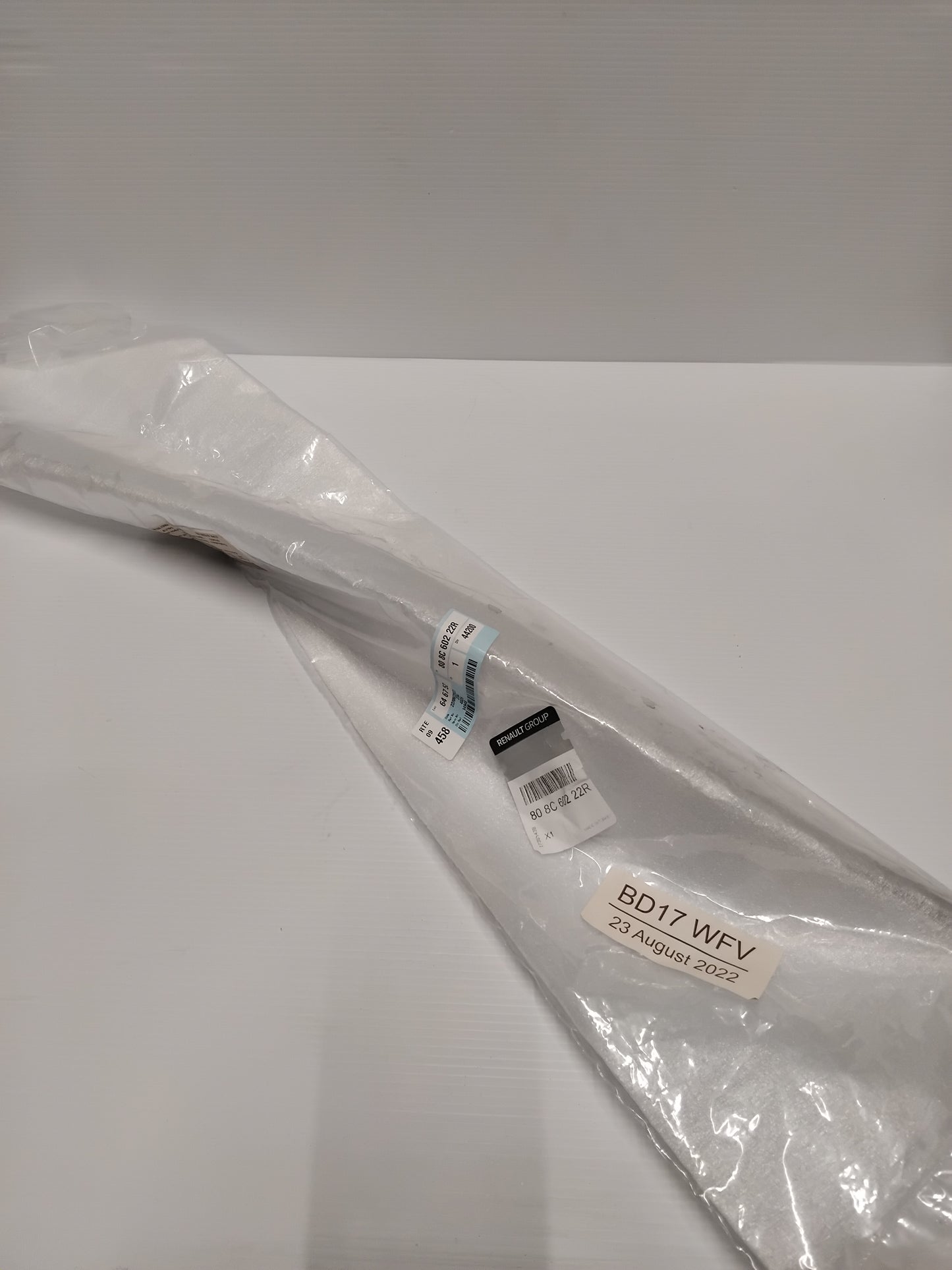 Genuine Front Right Door Trim Strip - Renault Clio 2012-2020 | 808C60222R