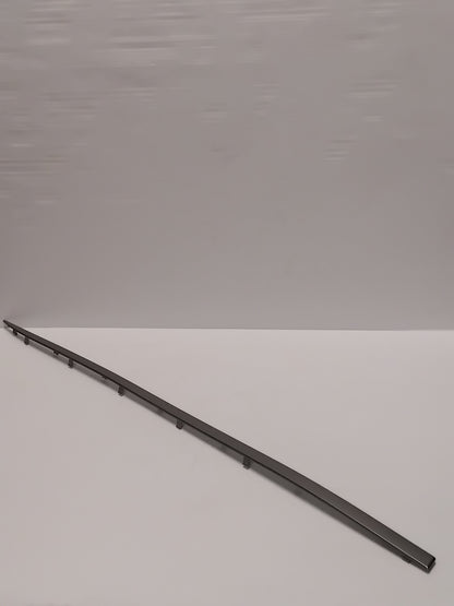 Genuine Front Right Door Trim Strip - Renault Clio 2012-2020 | 808C60222R