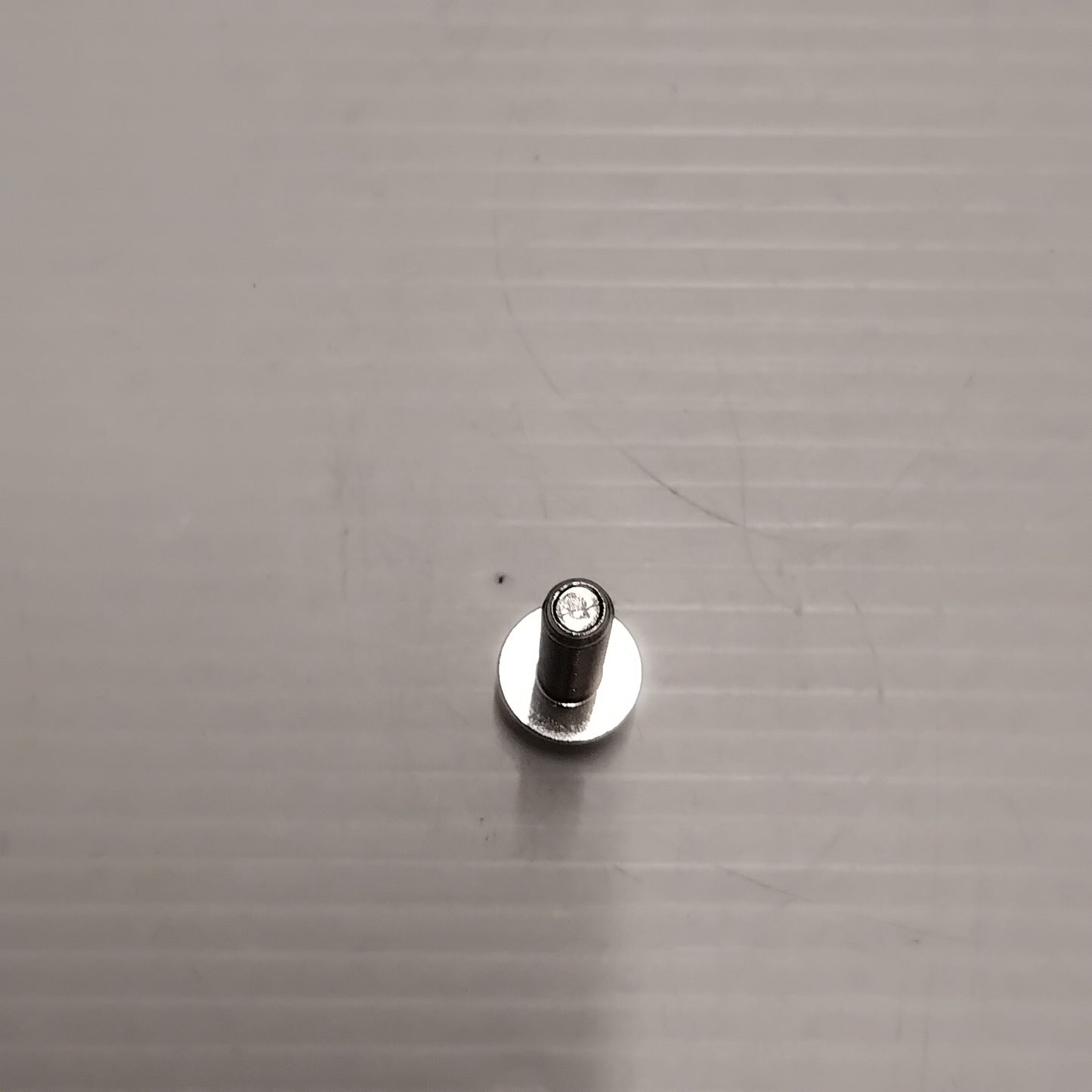 Genuine M6x25 Flange Head Screw - Ford | 4378449