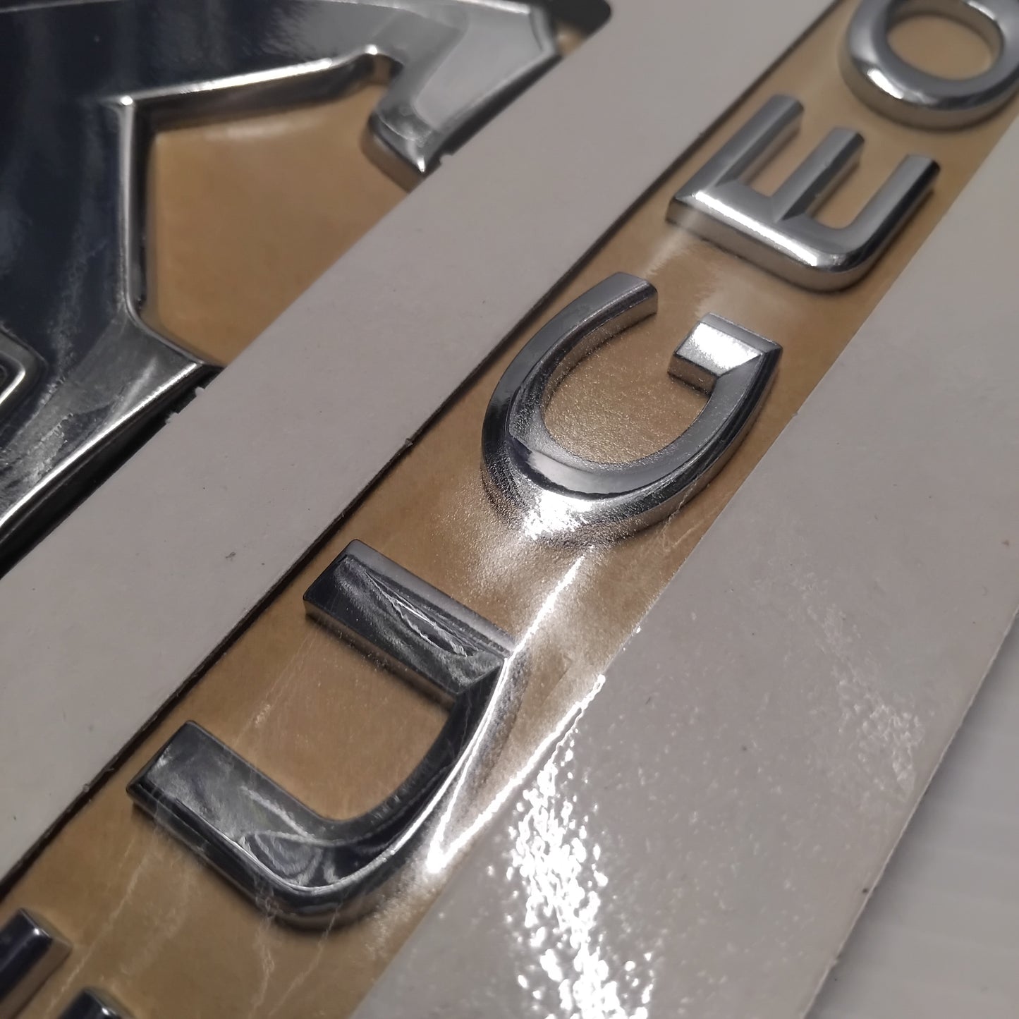 Genuine Make Medallion - Peugeot Boxer U9 | 1374670080