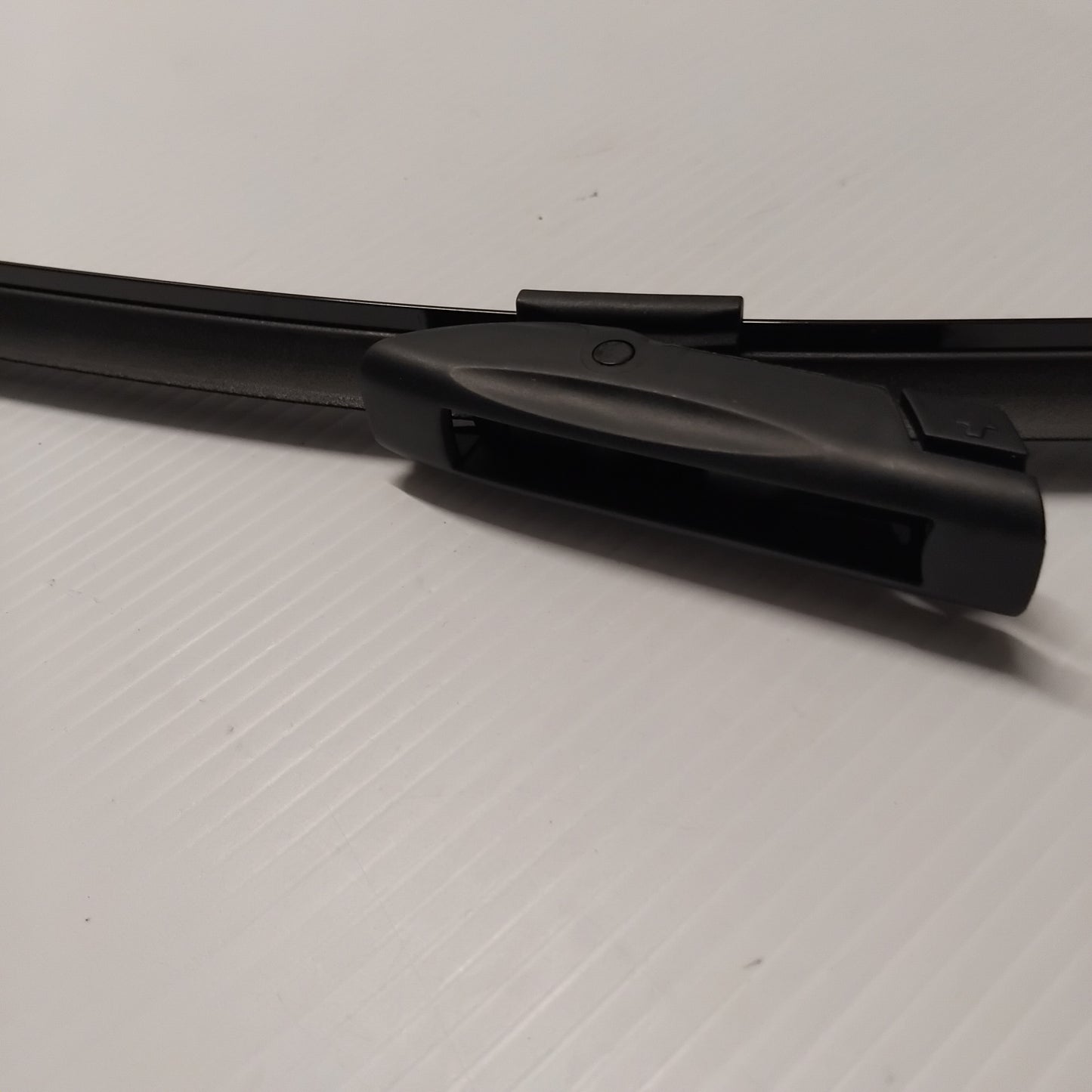 1x Genuine 18"/490mm Wiper Blade - Renault Megane | 28 89 000 15R