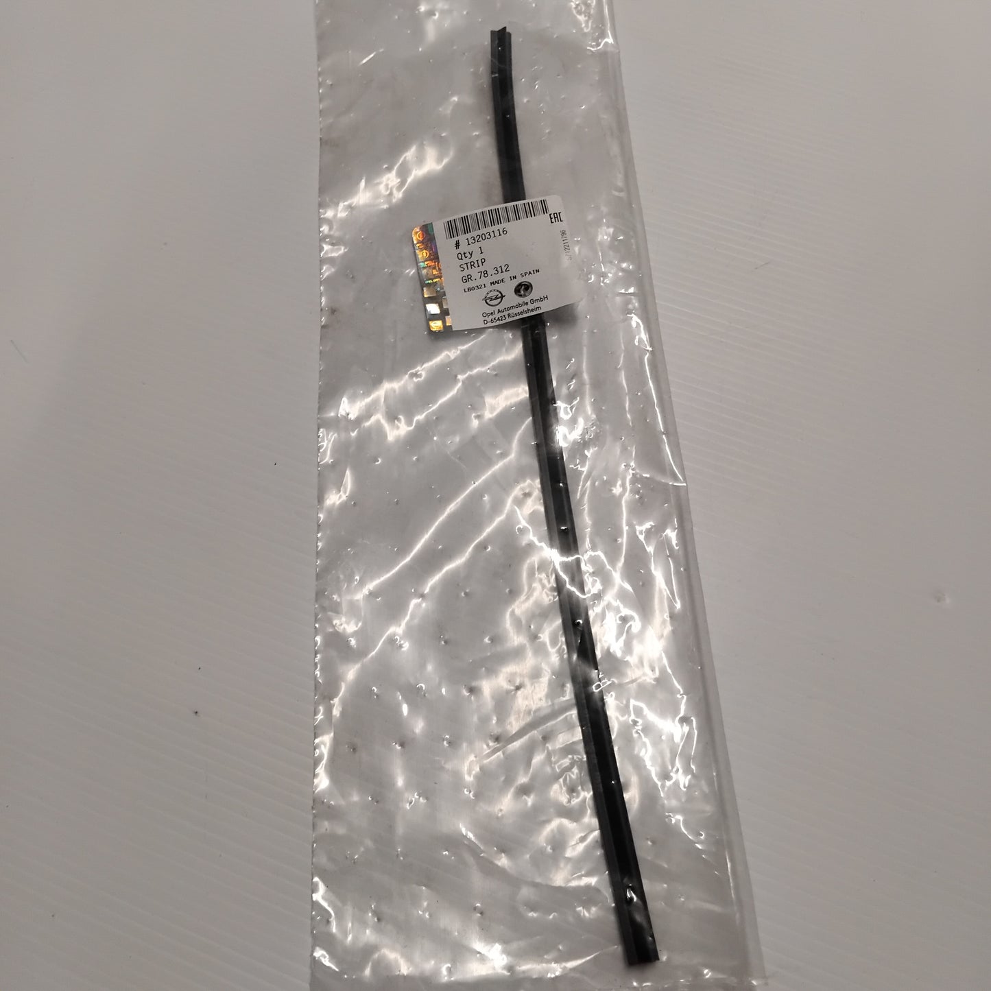 Genuine Headlamp Front Sealing Strip - Vauxhall Meriva A 2003-2010 | 13203116