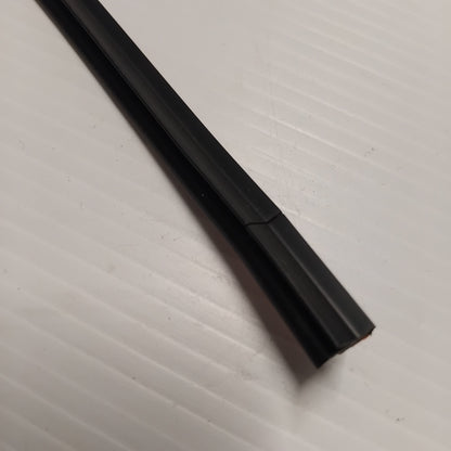 Genuine Headlamp Front Sealing Strip - Vauxhall Meriva A 2003-2010 | 13203116