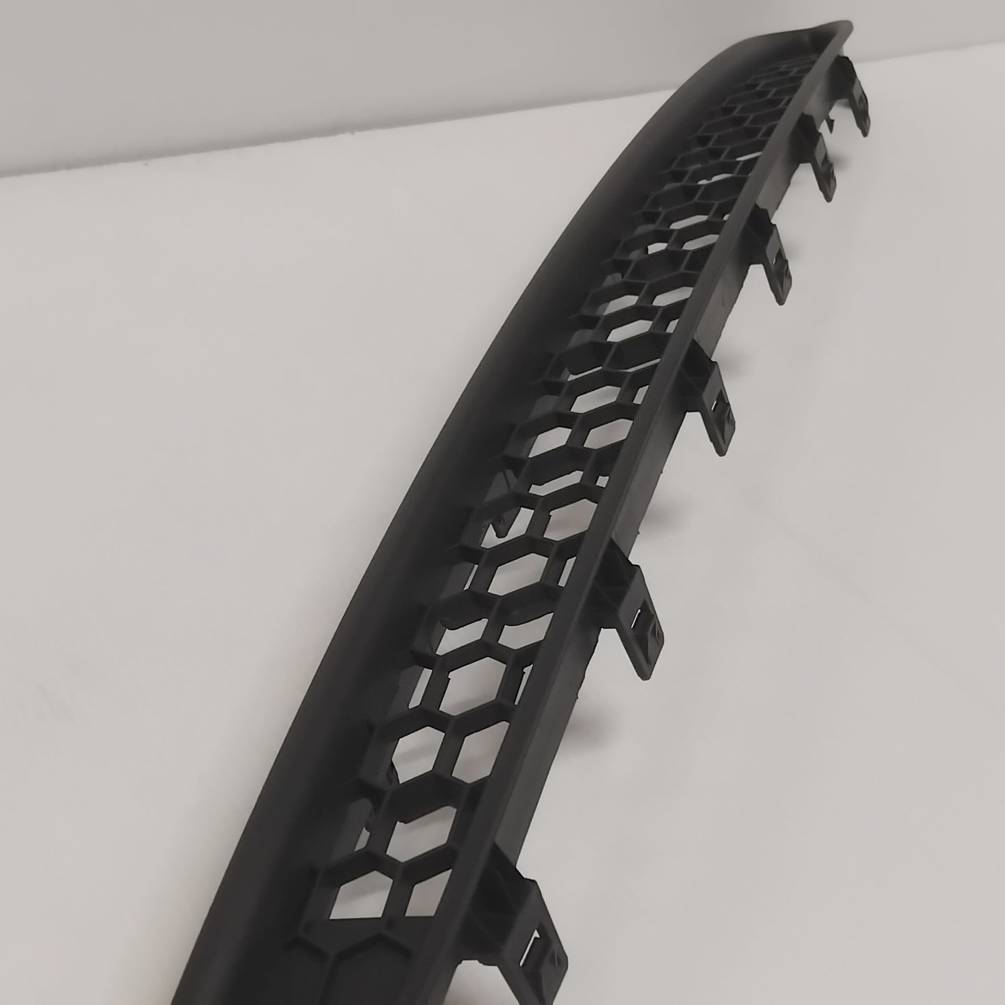 Genuine Front Bumper Grille - Fiat Punto 2009-2012 | 735511757