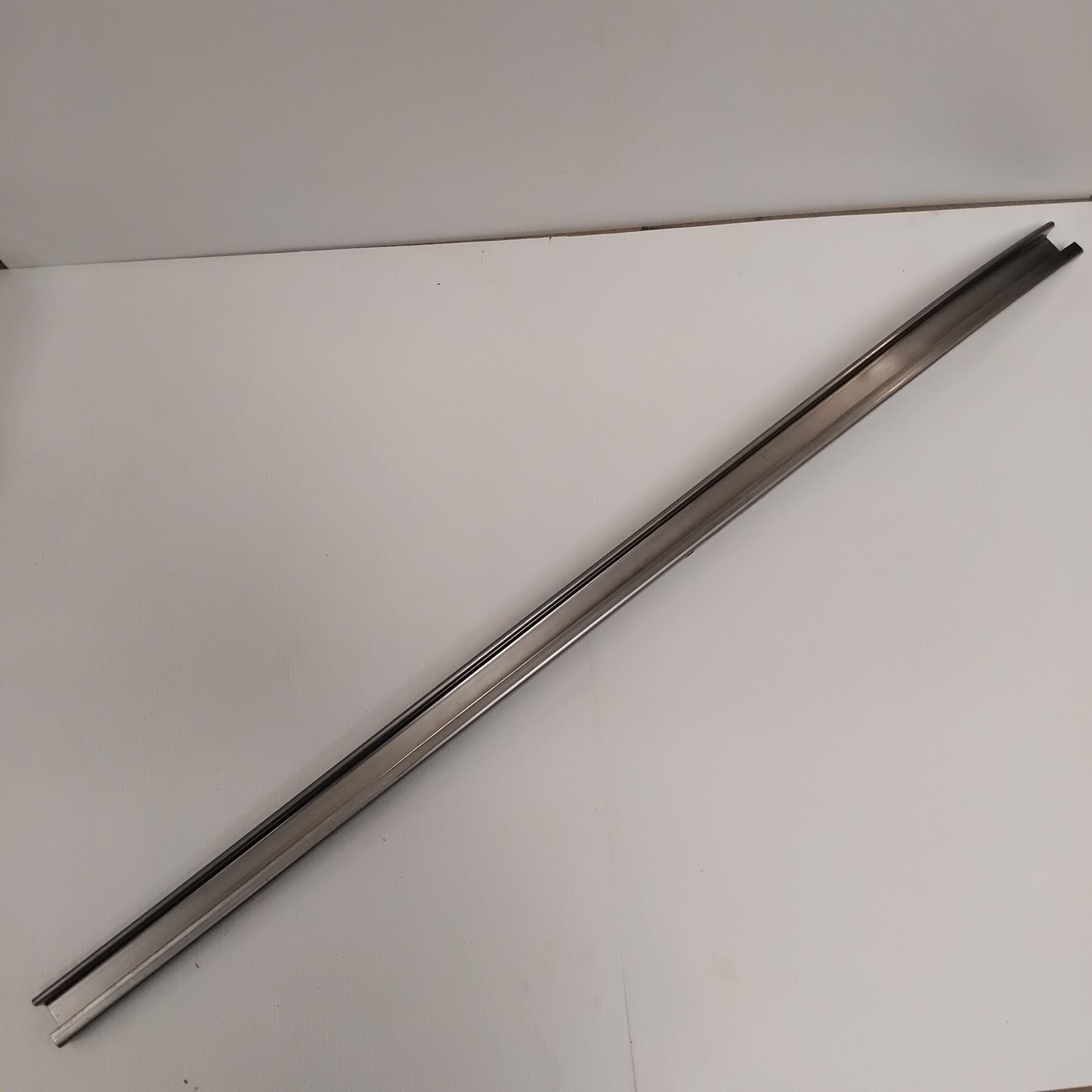 Genuine Upper Left Sliding Door Track - Ford Transit 2006-2014 | 5306641