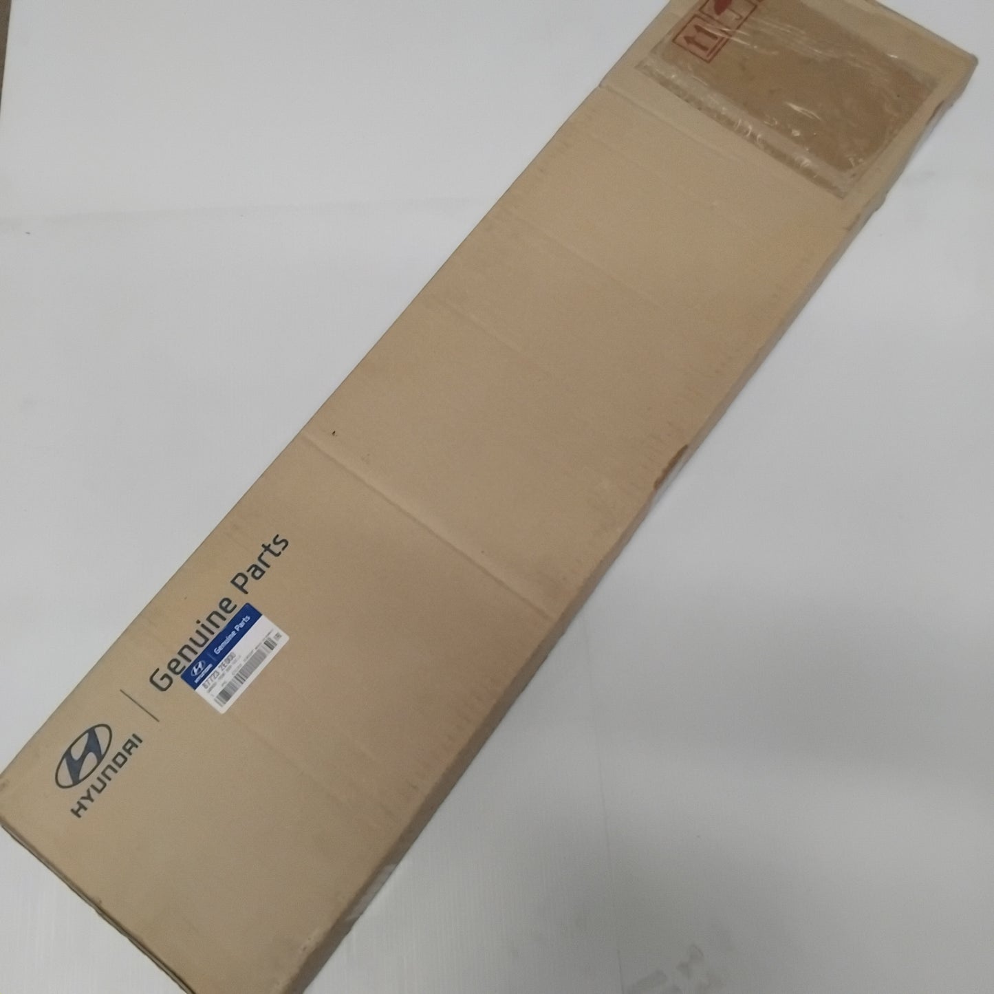 Genuine Front Left Door Garnish - Hyundai Tuscon 2004-2005 | 877232E000