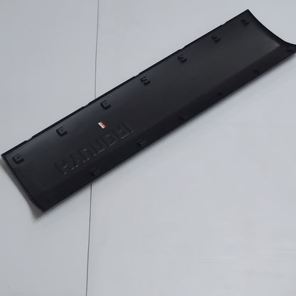 Genuine Front Left Door Garnish - Hyundai Tuscon 2004-2005 | 877232E000