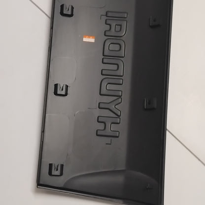 Genuine Front Left Door Garnish - Hyundai Tuscon 2004-2005 | 877232E000