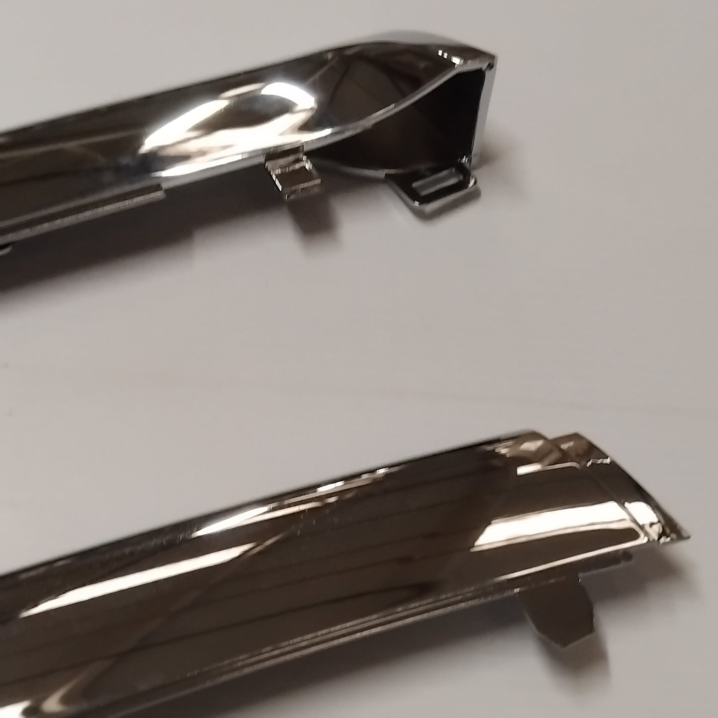 Genuine Front Bumper Trim Kit - Renault Grand Scenic III | 620723074R