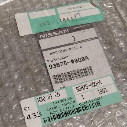 Genuine Rear Left Body Trim - Nissan NV400 / Renault Master III | 9387500Q0A